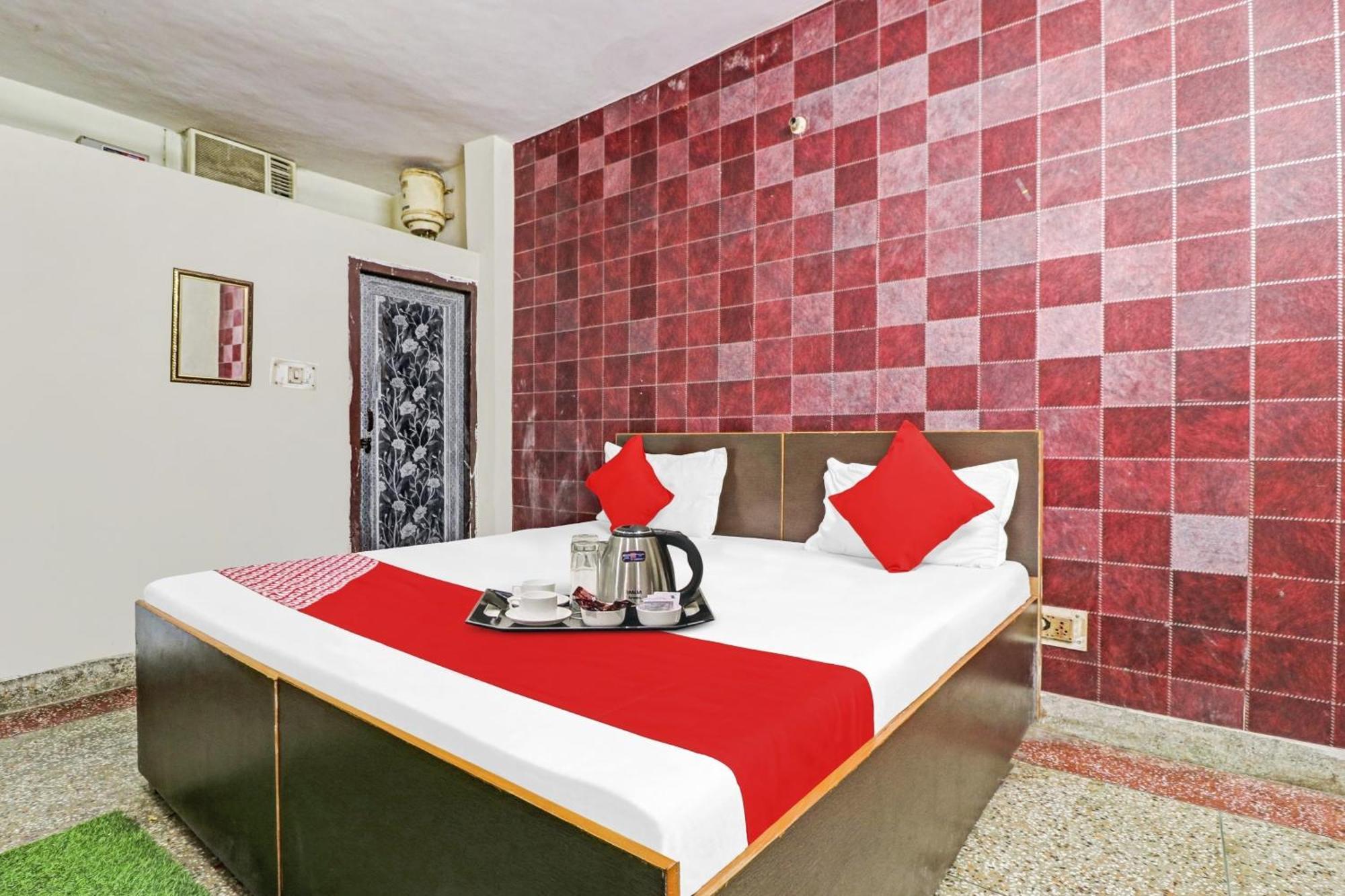 Lion Home Stay Nueva Delhi Exterior foto